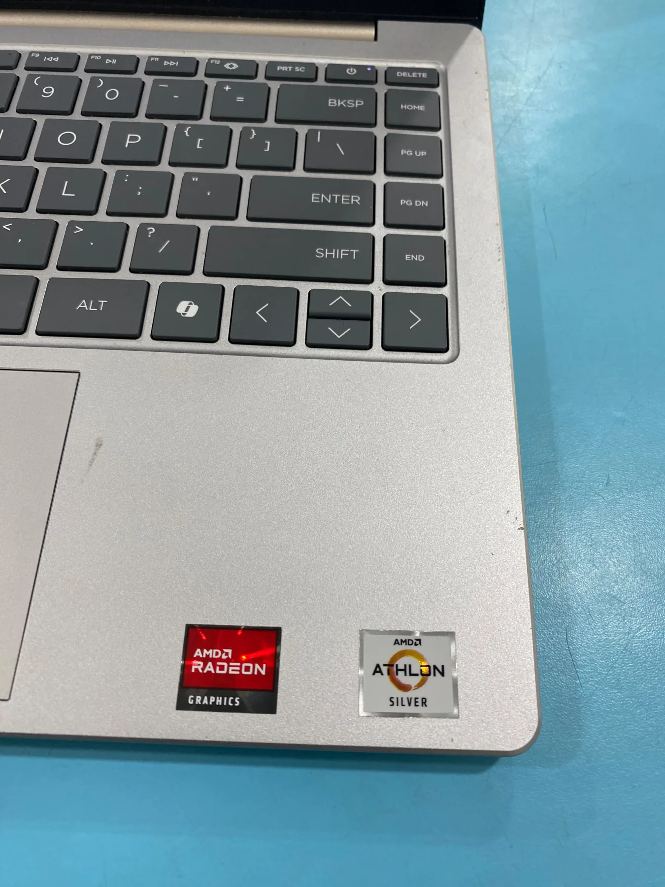 Foto sesudah service laptop 2
