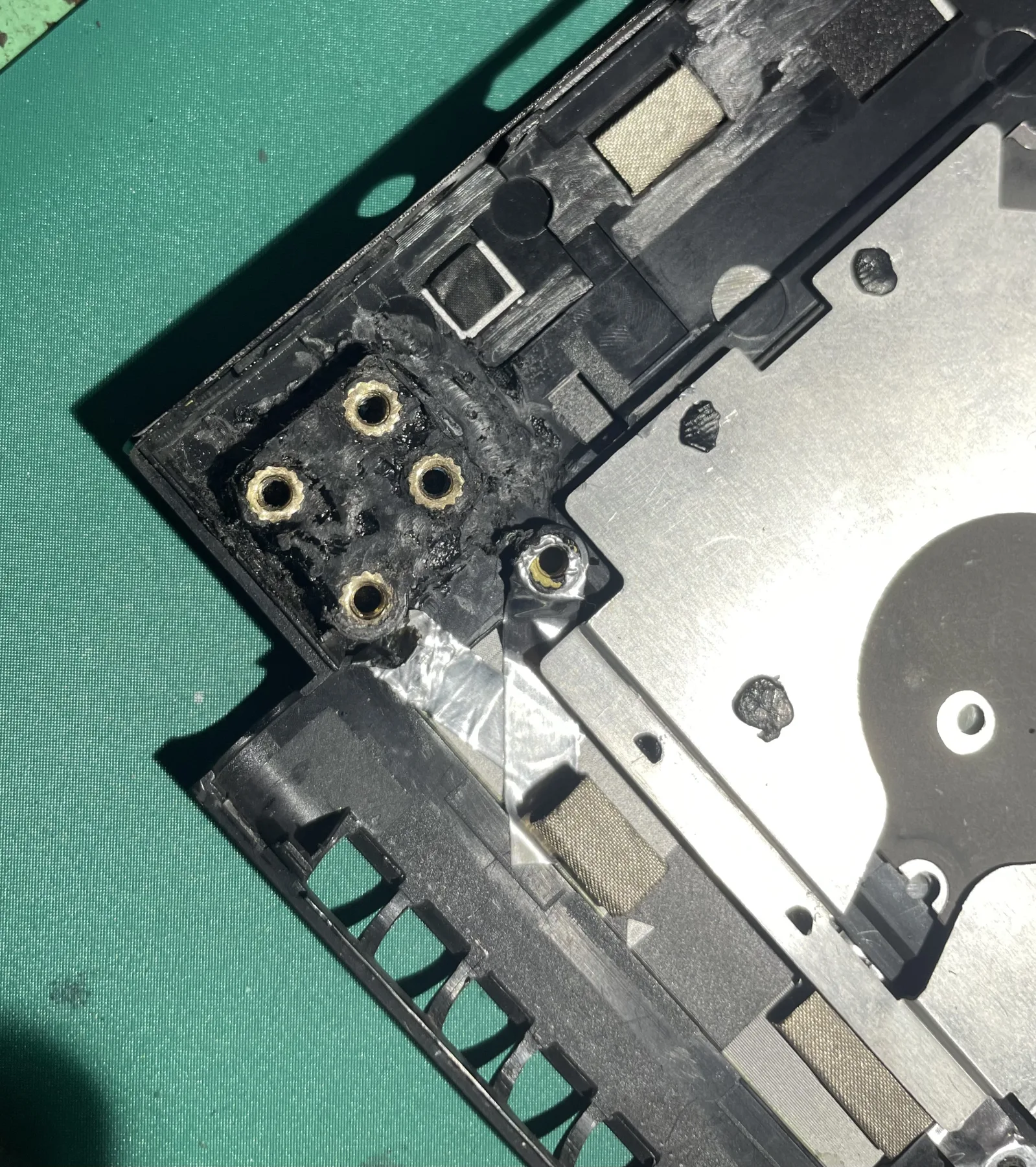 Hasil service Service Engsel MSI SUMIT B15 A11MT-245ID di Godean 1 foto 1