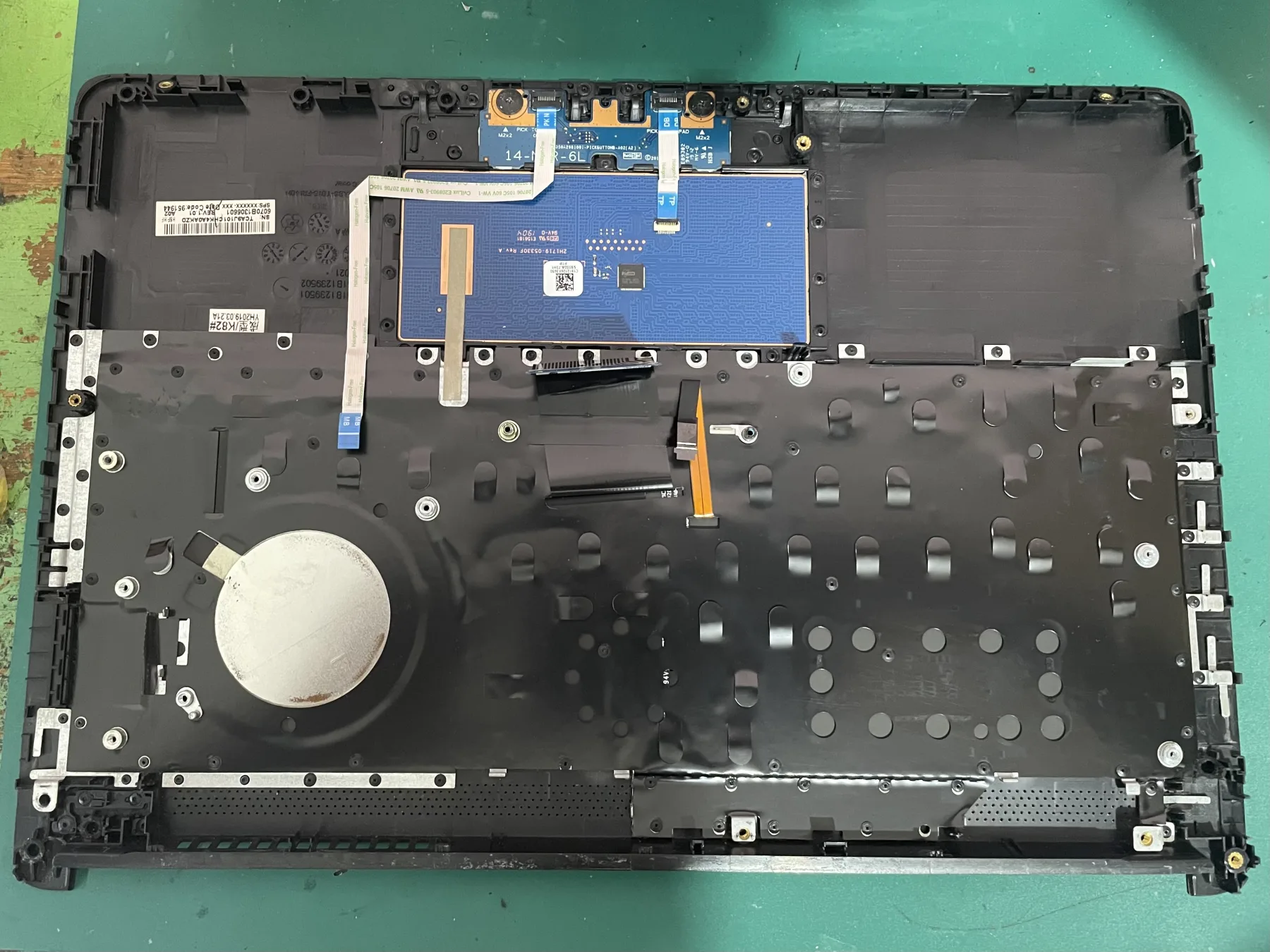 Kondisi sebelum service Service Engsel HP HP 14S-CF1047TX di Godean 1 foto 3